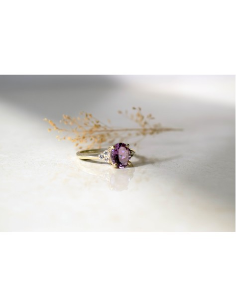 AMETHYST OVAL RING