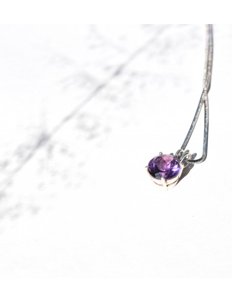 Amethyst Round Pendant