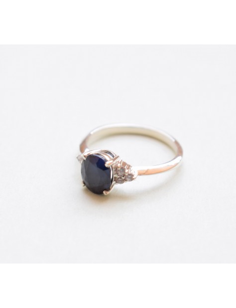 Blue Sapphire Oval Ring