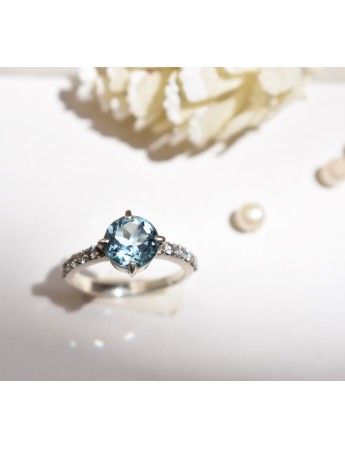 Blue Topaz Silver Ring