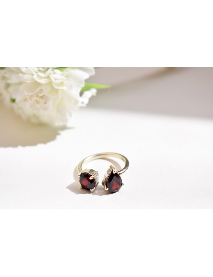 Garnet Ring 