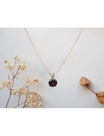 Garnet Round Pendant