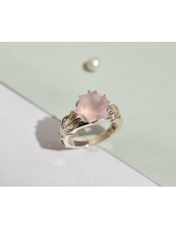 Rose Quartz Fancy Ring